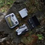 Dron DJI Mini 5 Pro Fly More Combo, gris, con control remoto - Imagen 5